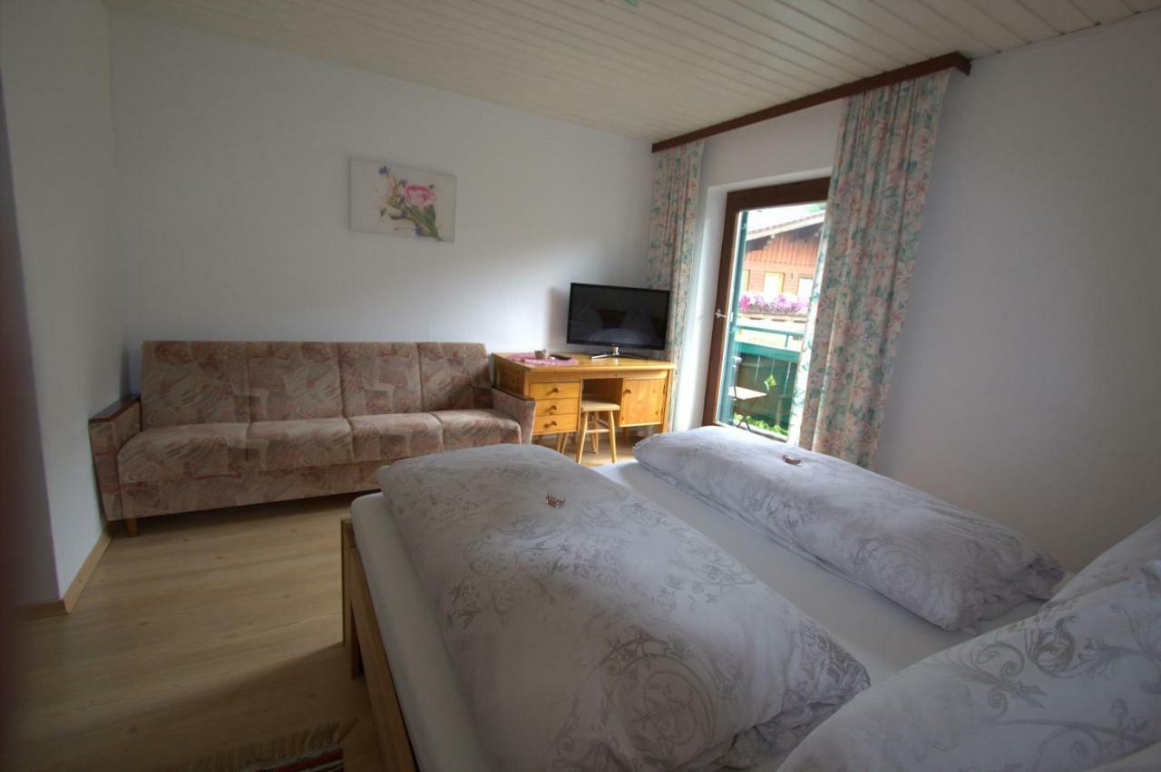 Hausmenneweger Apartment Annaberg im Lammertal Exterior photo